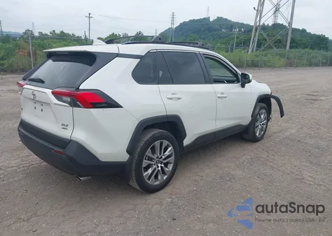 2022 Toyota Rav4 Xle Premium из США, поврежденный, VIN 2T3A1RFV4NW287421